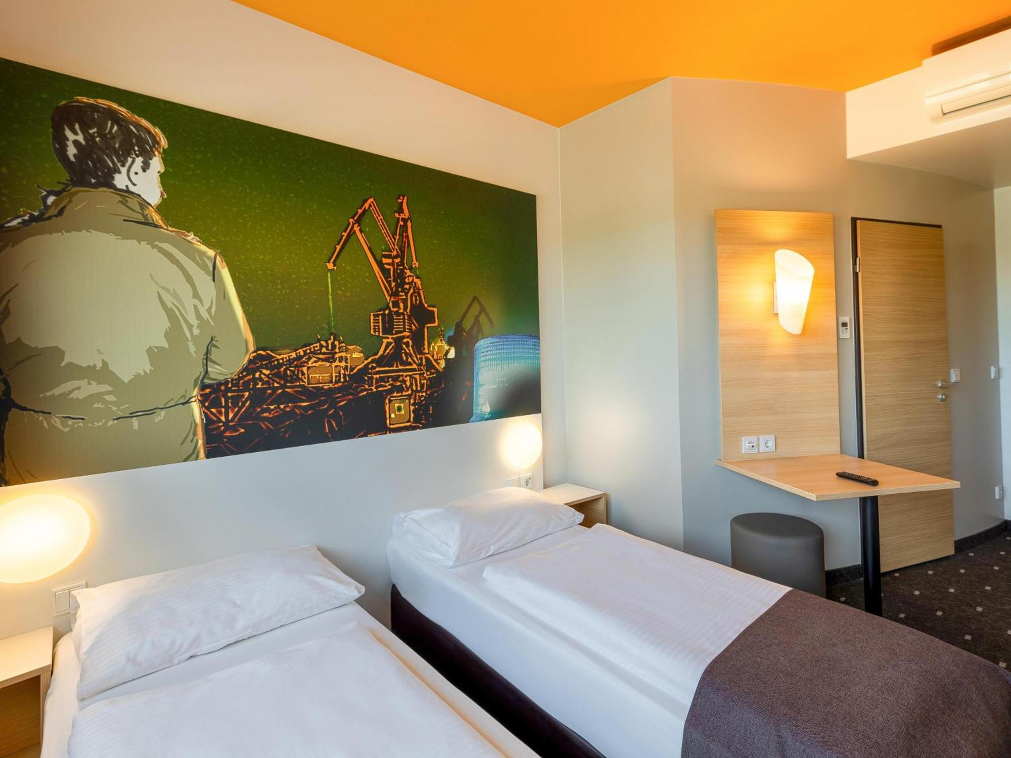 B&B Hotel Duisburg Hbf-Sued Екстериор снимка