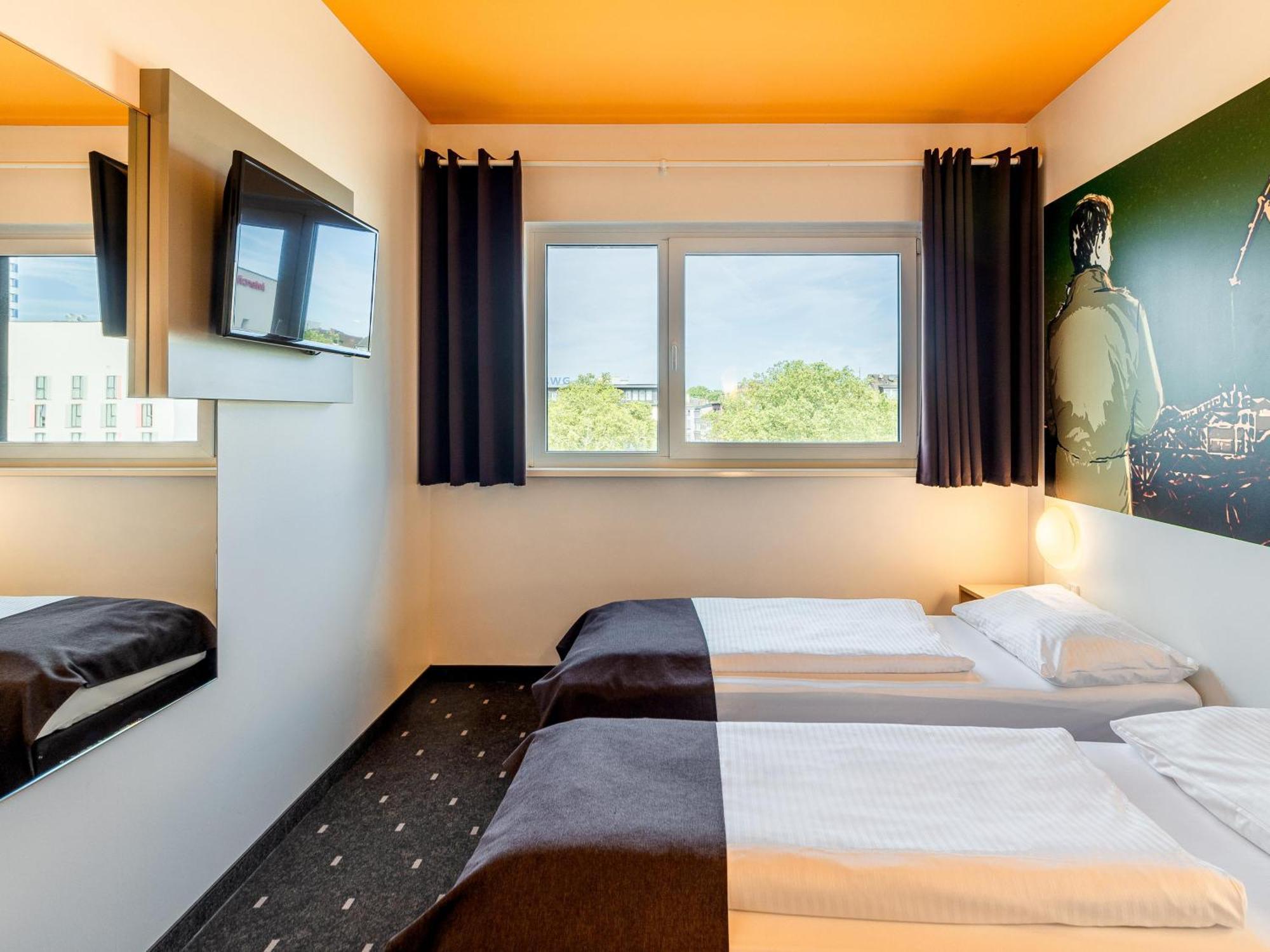 B&B Hotel Duisburg Hbf-Sued Екстериор снимка