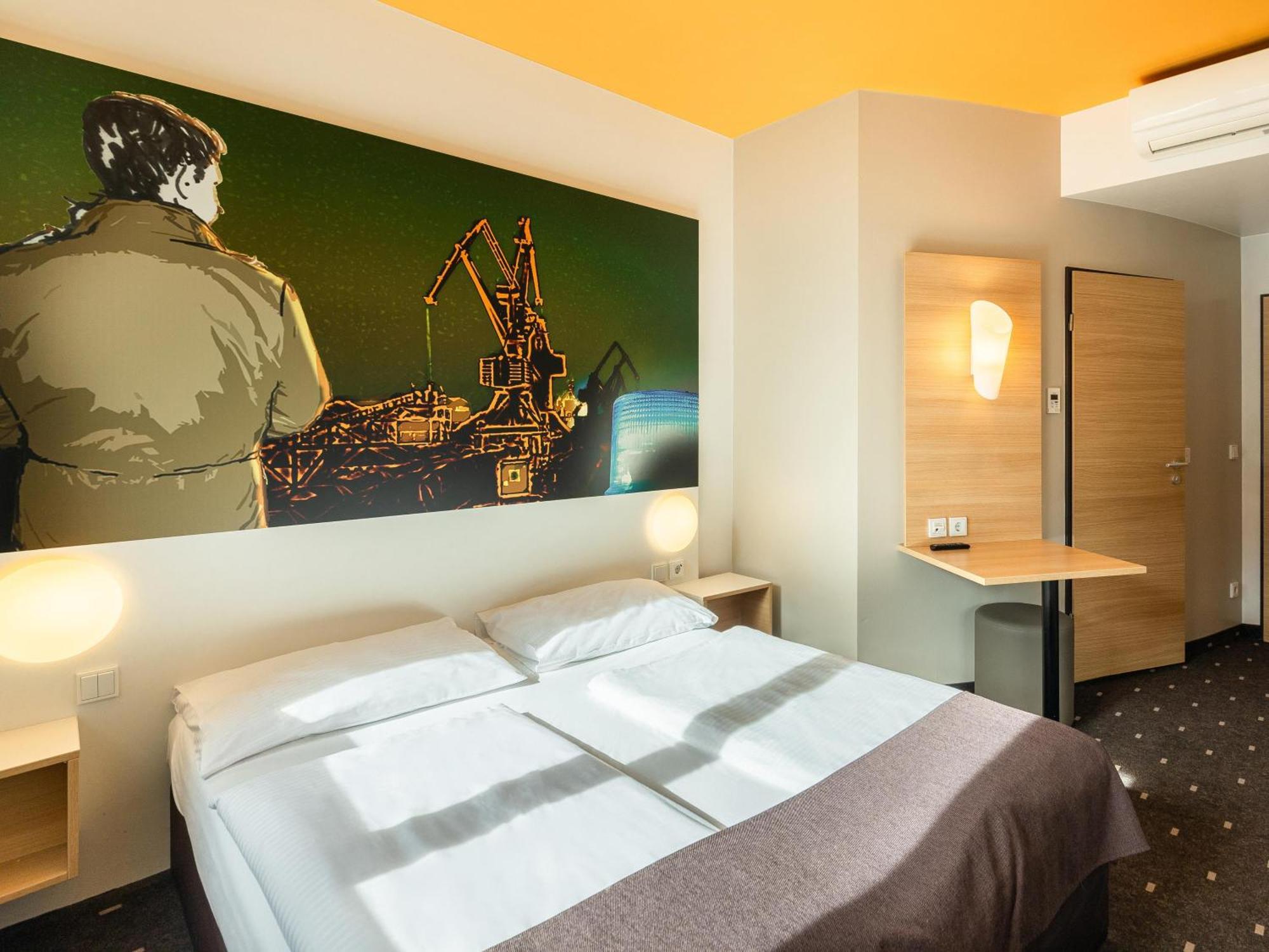 B&B Hotel Duisburg Hbf-Sued Екстериор снимка